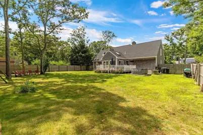 835 Old Barnstable, Falmouth, MA 02536 - Photo 30