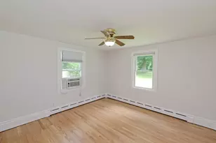 318 S Main St, Hopedale, MA 01747 - Photo 22