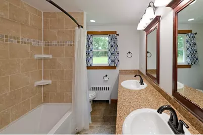 318 South Main St, Hopedale, MA 01747 - Photo 18