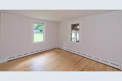 318 South Main St, Hopedale, MA 01747 - Photo 14