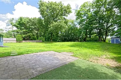 318 South Main St, Hopedale, MA 01747 - Photo 36