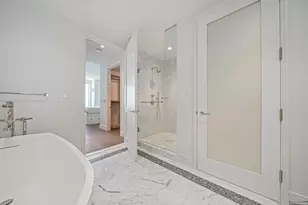 240 Devonshire St, Boston, MA 02110 - Photo 16