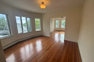 565 Main St, Watertown, MA 02472 - Photo 4