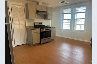 187 White St #3, Lowell, MA 01854 - Photo 10
