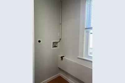 187 White St #3, Lowell, MA 01854 - Photo 32