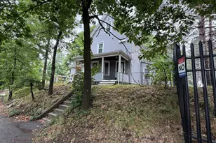 1240 VFW Parkway, Boston, MA 02132 - Photo 2