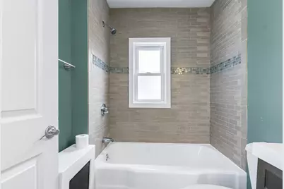 90 Gilbert St, Lawrence, MA 01843 - Photo 16