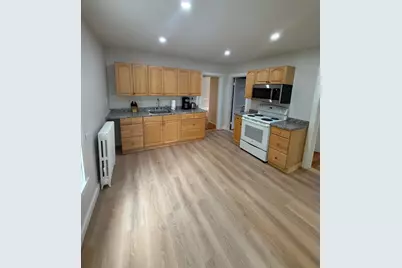 65 Paine St #1, Worcester, MA 01605 - Photo 8