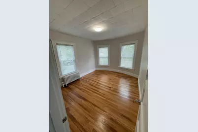 65 Paine St #1, Worcester, MA 01605 - Photo 4