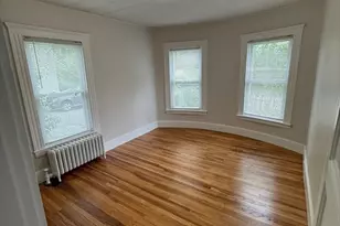 65 Paine St, Worcester, MA 01605 - Photo 4