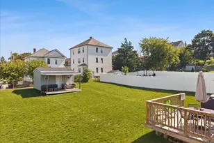 738 Hicks St, Fall River, MA 02724 - Photo 4
