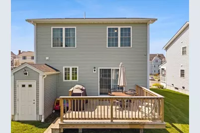 738 Hicks St, Fall River, MA 02724 - Photo 8