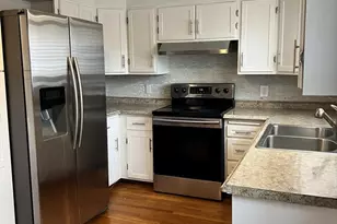 25 Franklin St, Peabody, MA 01960 - Photo 6