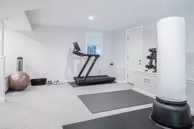 112 Burlington Street, Woburn, MA 01801 - Photo 14