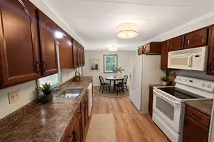 1050 Flat Hill Rd, Lunenburg, MA 01462 - Photo 1