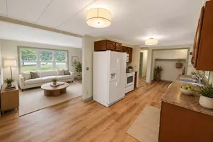 1050 Flat Hill Rd, Lunenburg, MA 01462 - Photo 2