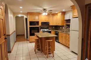 72 Moreland St, Somerville, MA 02145 - Photo 1