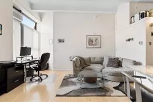 12 Stoneholm St, Boston, MA 02115 - Photo 4