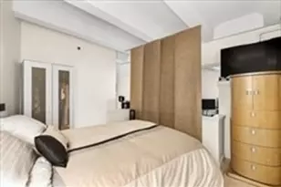 12 Stoneholm St, Boston, MA 02115 - Photo 8