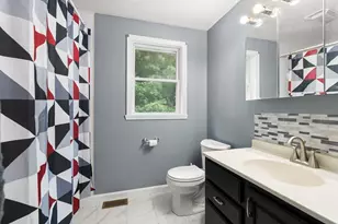 60 Carter St, Brockton, MA 02302 - Photo 20