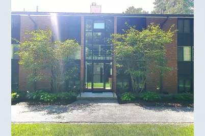5 Longwood Drive #205, Andover, MA 01810 - Photo 2