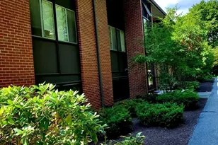 5 Longwood Dr, Andover, MA 01810 - Photo 4