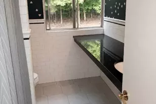 5 Longwood Dr, Andover, MA 01810 - Photo 22