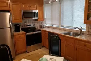 5 Longwood Dr, Andover, MA 01810 - Photo 2
