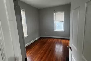 72 Kingsdale St, Boston, MA 02124 - Photo 8