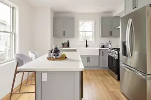 25 Hillsboro St, Boston, MA 02125 - Photo 2