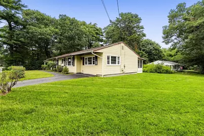 26 Cromesett Road, Wareham, MA 02571 - Photo 4