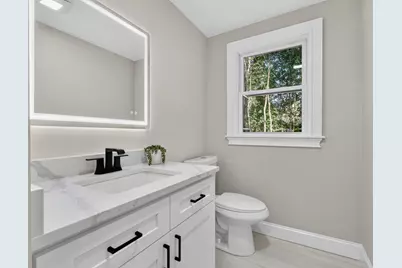 14 Travis Dr, Framingham, MA 01702 - Photo 12
