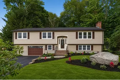 14 Travis Dr, Framingham, MA 01702 - Photo 1