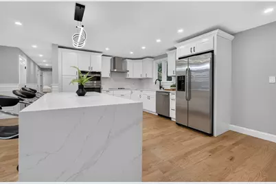 14 Travis Dr, Framingham, MA 01702 - Photo 18