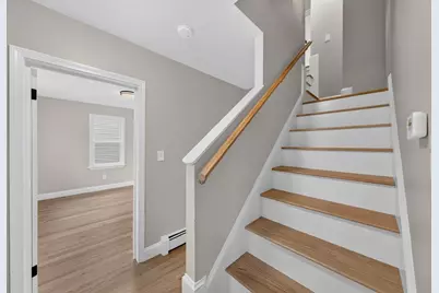 69 Pitcairn St, Revere, MA 02151 - Photo 16