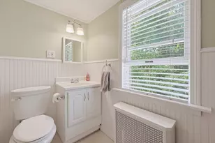 4 Loring St, Auburn, MA 01501 - Photo 36