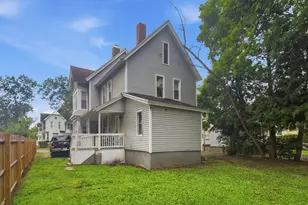 184 King St, Springfield, MA 01109 - Photo 4