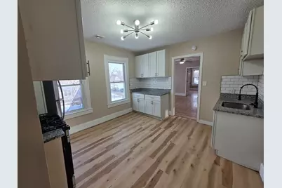 184 King St, Springfield, MA 01109 - Photo 22