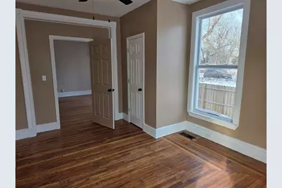 184 King St, Springfield, MA 01109 - Photo 16