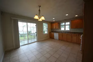 99 Manchester St, Lowell, MA 01852 - Photo 12