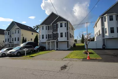 99 Manchester St #A, Lowell, MA 01852 - Photo 2