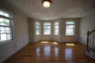 99 Manchester St, Lowell, MA 01852 - Photo 10
