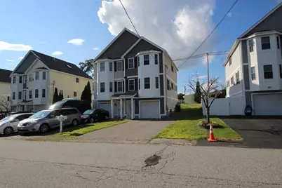 99 Manchester St Unit 99A #A, Lowell, MA 01852 - Photo 1