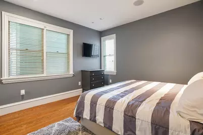 15 Howell St #1, Boston, MA 02125 - Photo 10