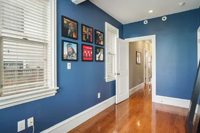 15 Howell St #1, Boston, MA 02125 - Photo 18