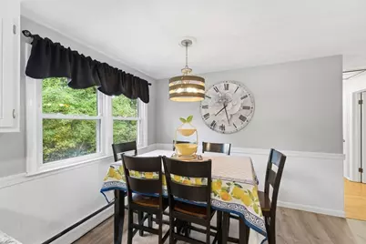 28 Intervale Rd, Springfield, MA 01118 - Photo 12