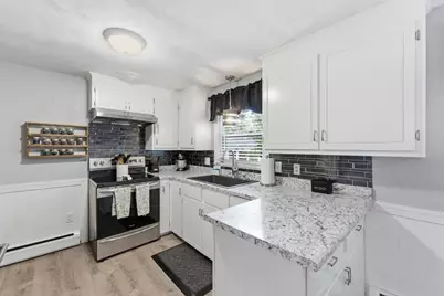 28 Intervale Rd, Springfield, MA 01118 - Photo 8