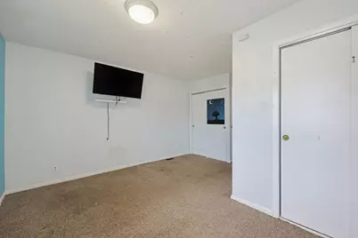 43 Dashwood St, Revere, MA 02151 - Photo 20