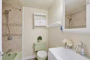43 Dashwood St, Revere, MA 02151 - Photo 16