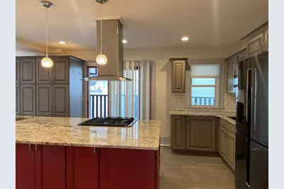 99 Walnut Street #2-2, Malden, MA 02148 - Photo 2